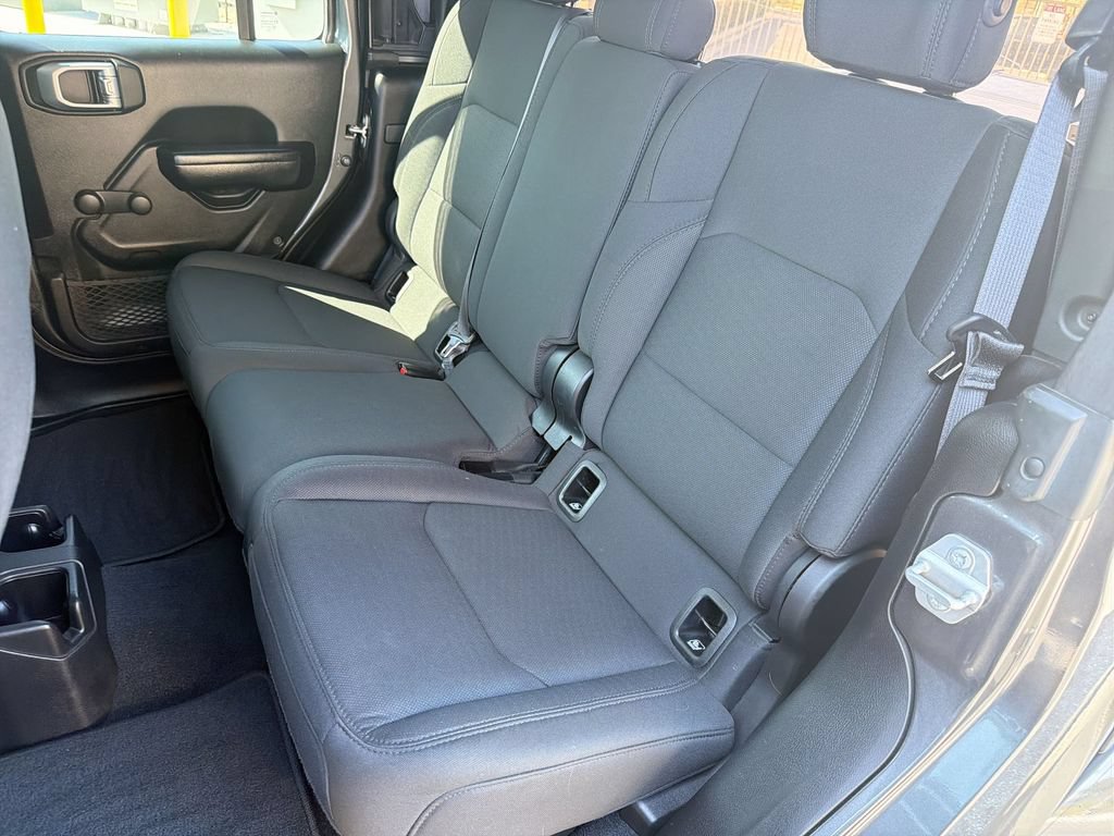 Used 2021 Jeep Gladiator Sport AWD/4WD image 24