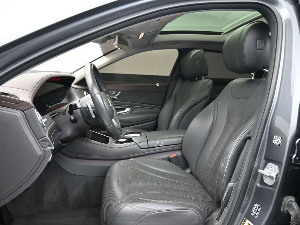 Used 2018 Mercedes-Benz S 560 S 560 w/ Premium Package image 10
