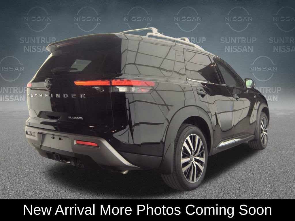 Used 2025 Nissan Pathfinder Platinum w/ Cargo Package FWD image 3