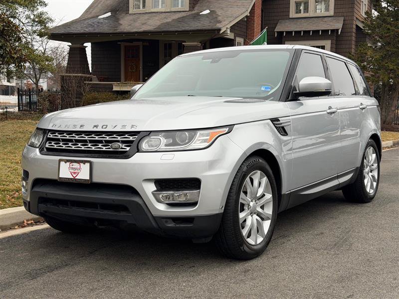 Used 2016 Land Rover Range Rover Sport HSE AWD/4WD image 4