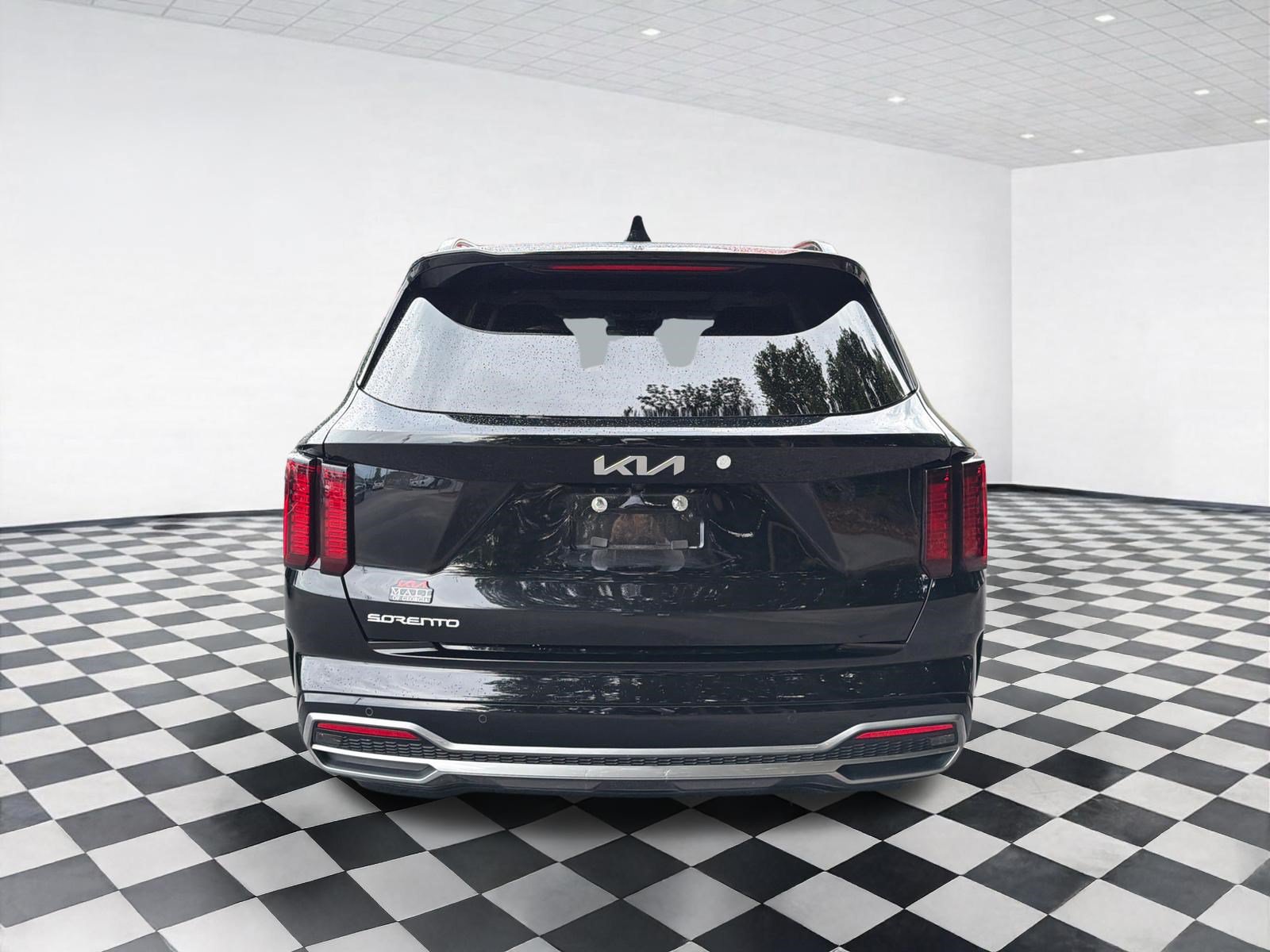 Used 2023 Kia Sorento S w/ Panoramic Sunroof Package FWD image 5
