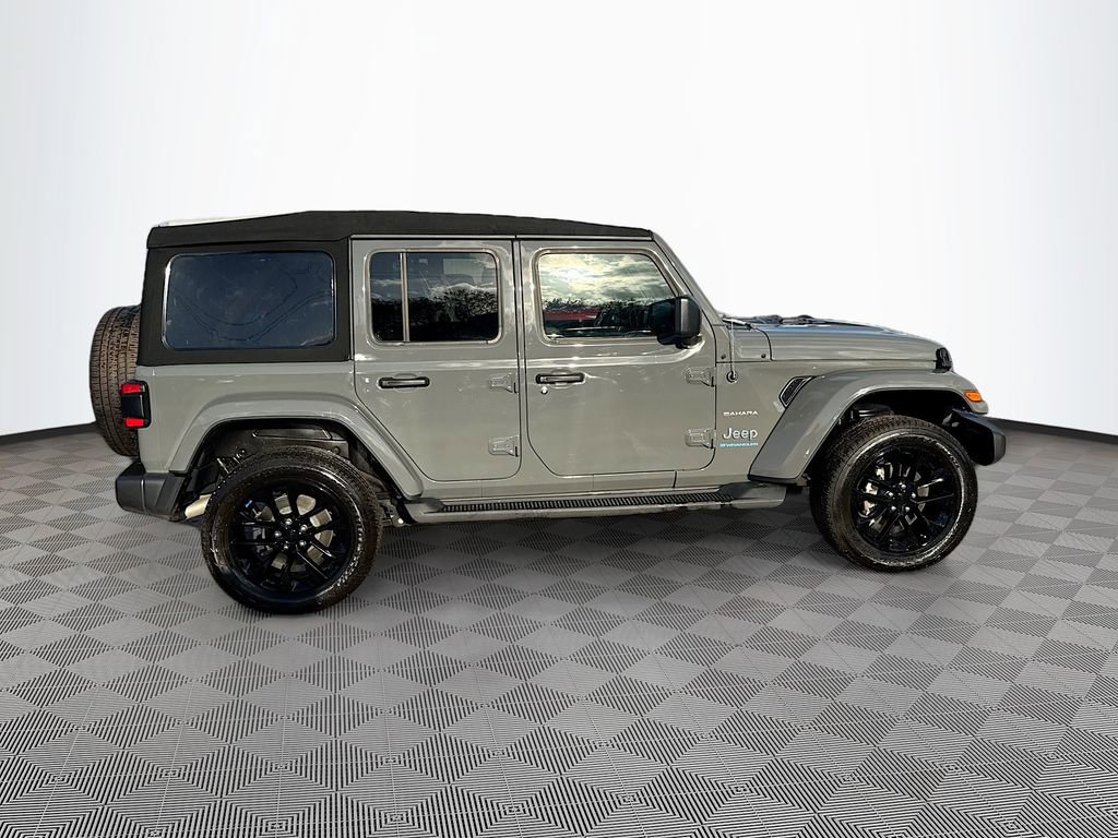 Used 2023 Jeep Wrangler Unlimited Sahara w/ Cold Weather Group image 5