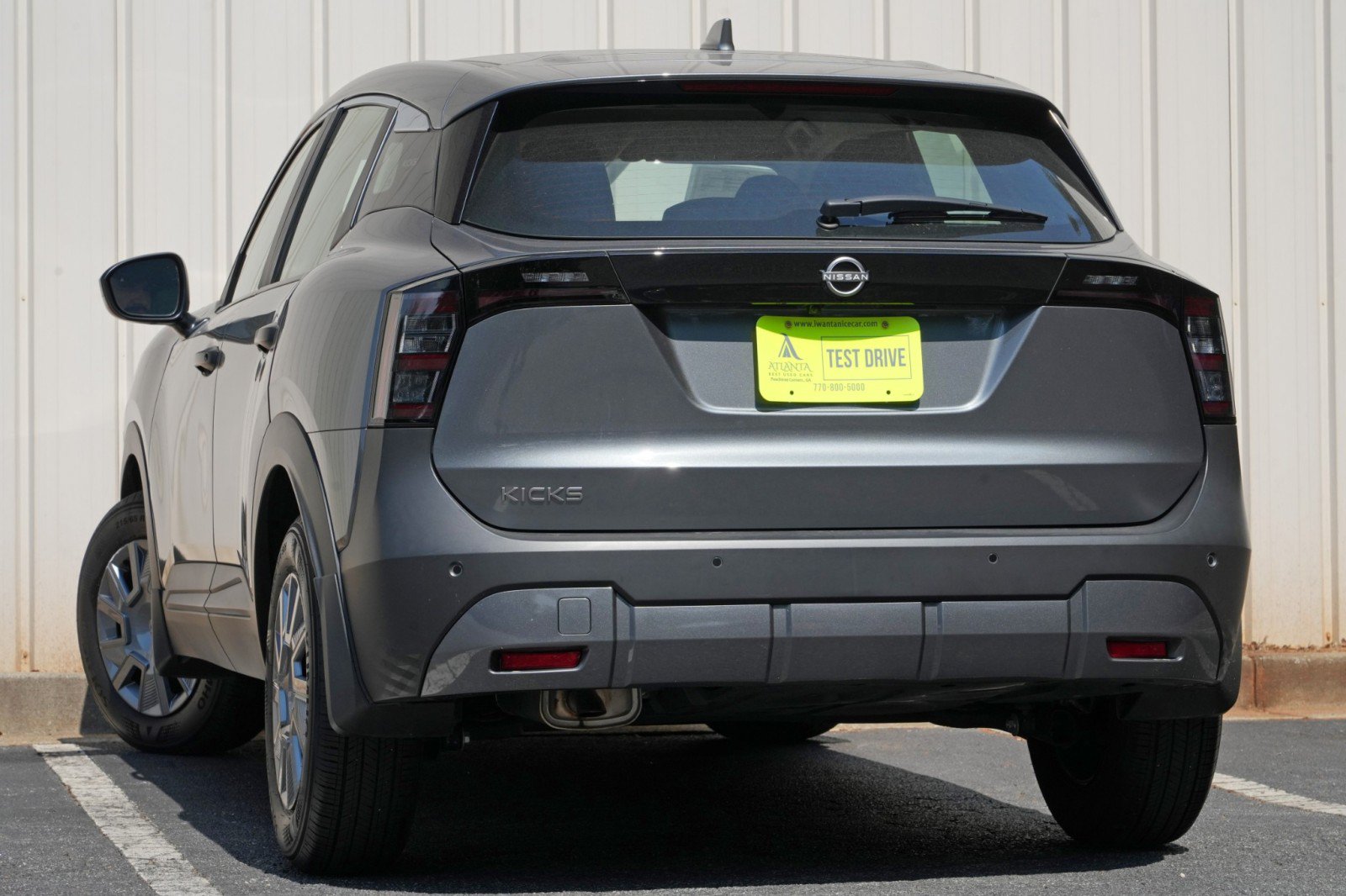 Used 2025 Nissan Kicks S FWD image 5