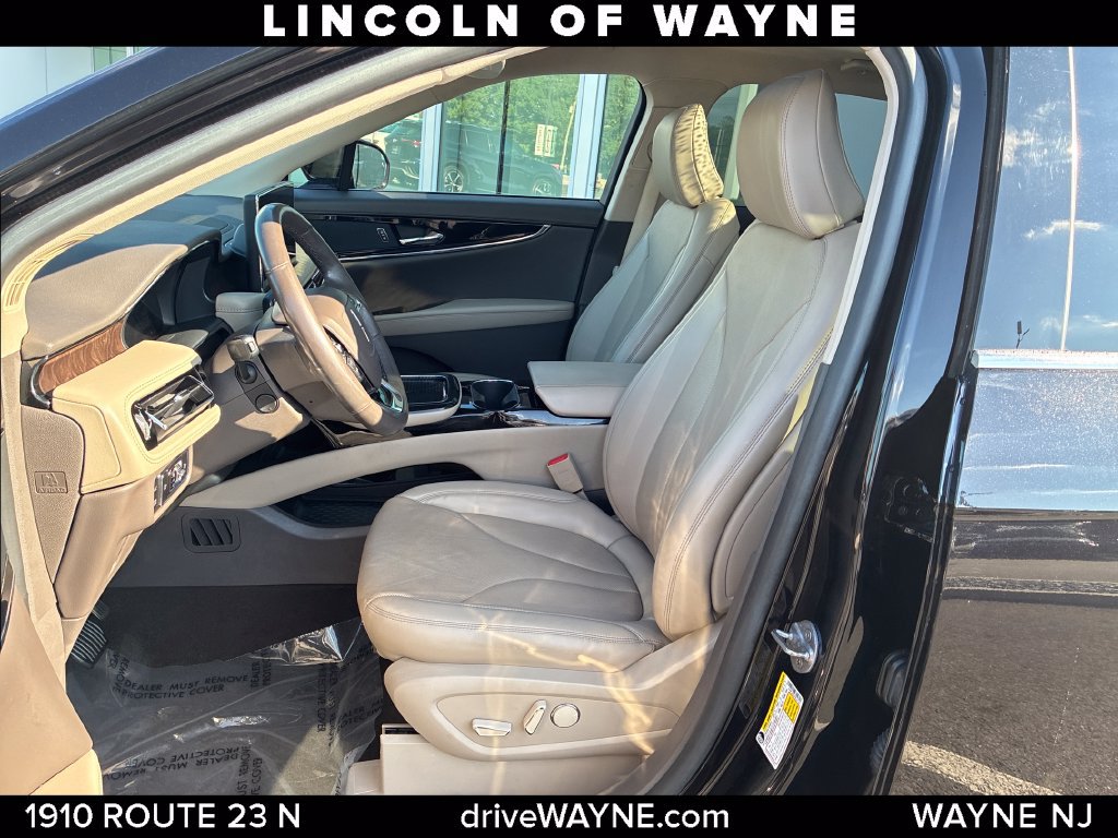 Certified 2023 Lincoln Nautilus Reserve AWD/4WD image 12