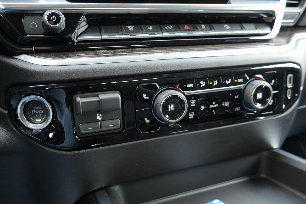 New 2026 Chevrolet Silverado 3500 LT image 19