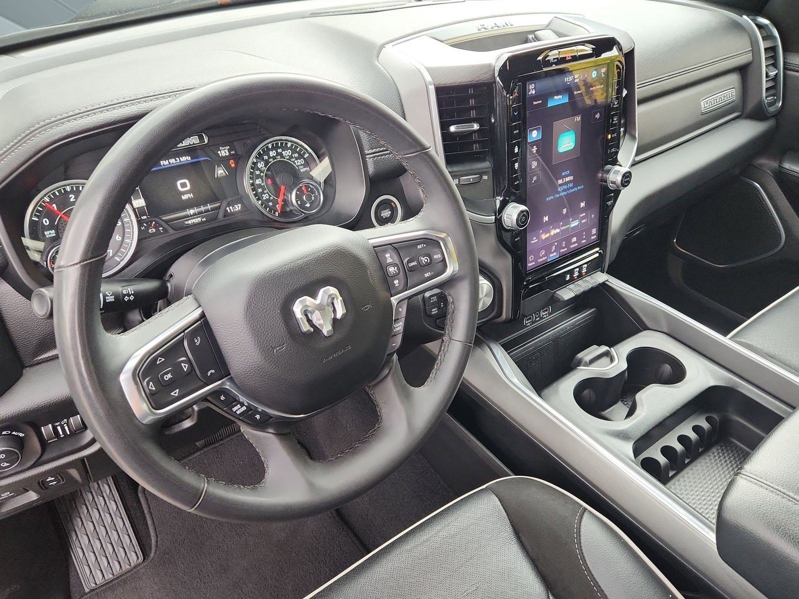 Used 2025 RAM 1500 Laramie image 10