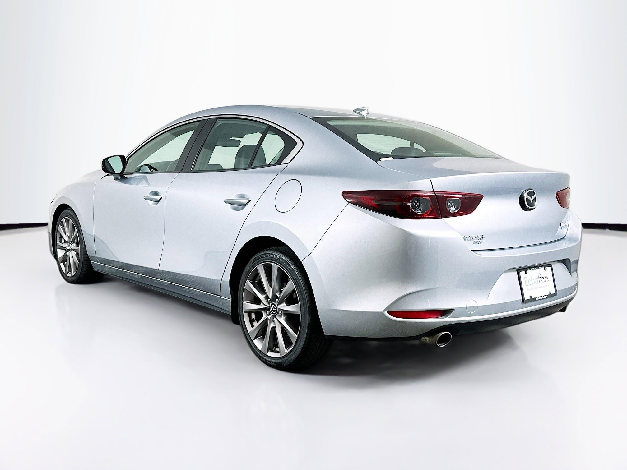 Used 2020 MAZDA MAZDA3 AWD Sedan w/ Preferred Package image 5