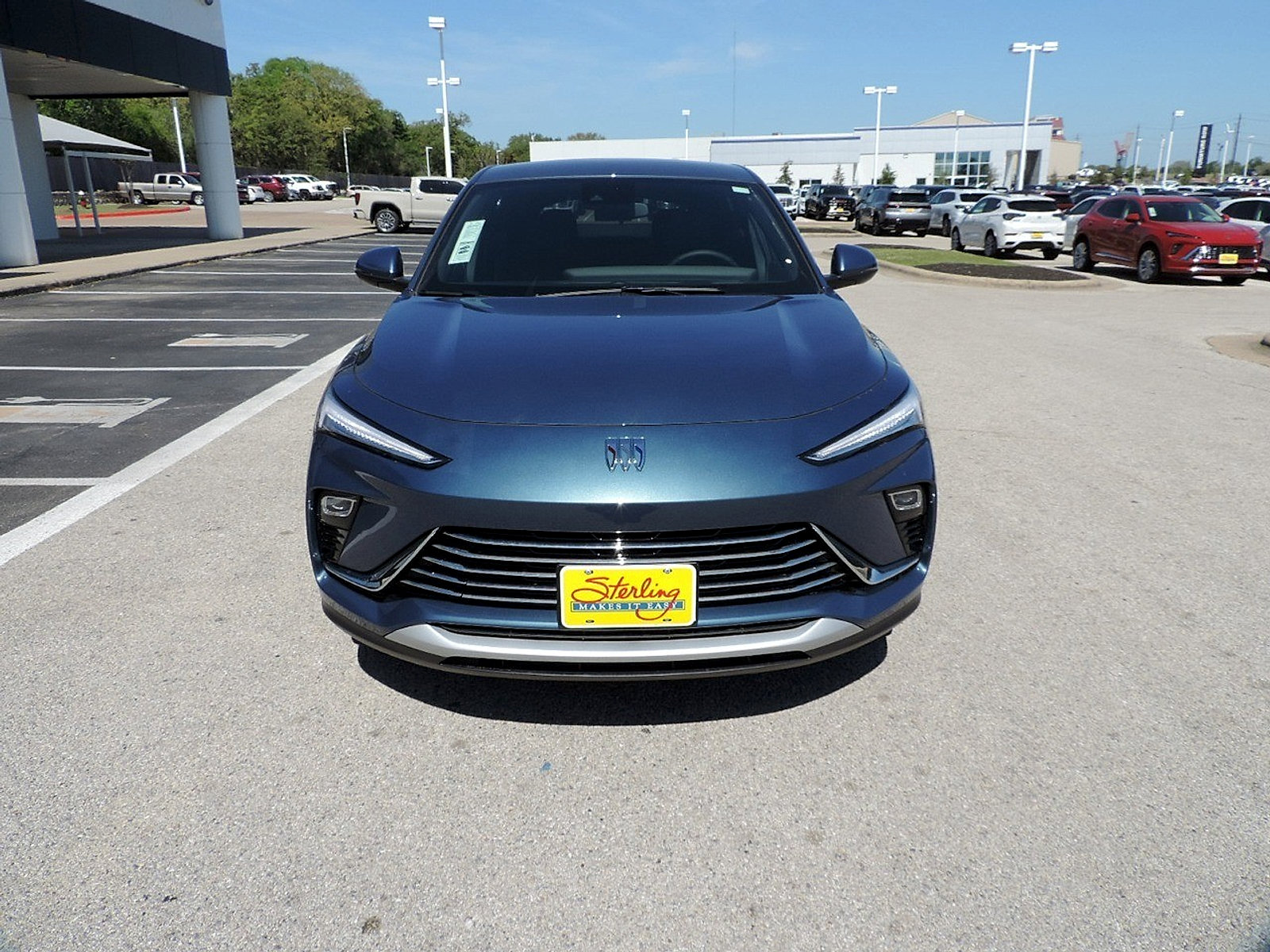 New 2026 Buick Envista Preferred image 2