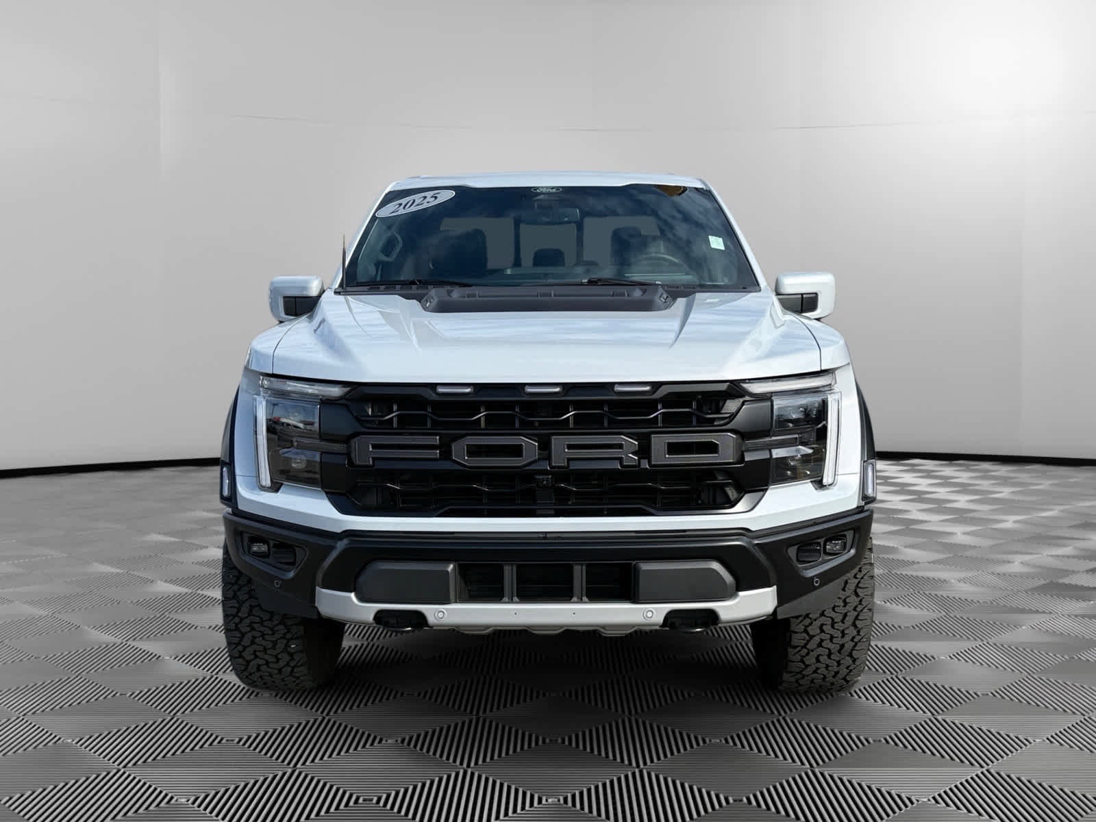 Used 2025 Ford F150 Raptor image 8