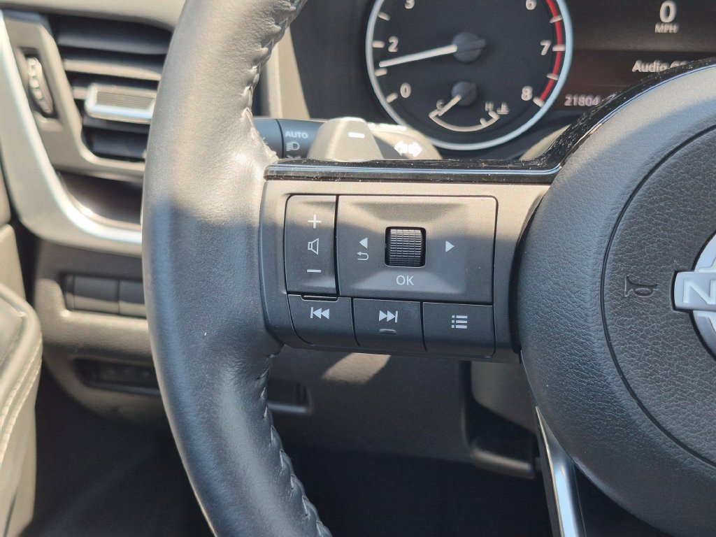 Certified 2023 Nissan Rogue SV w/ SV Premium B Package AWD/4WD image 16