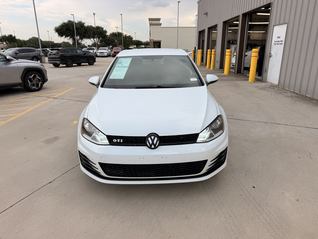 Used 2017 Volkswagen GTI S FWD image 3