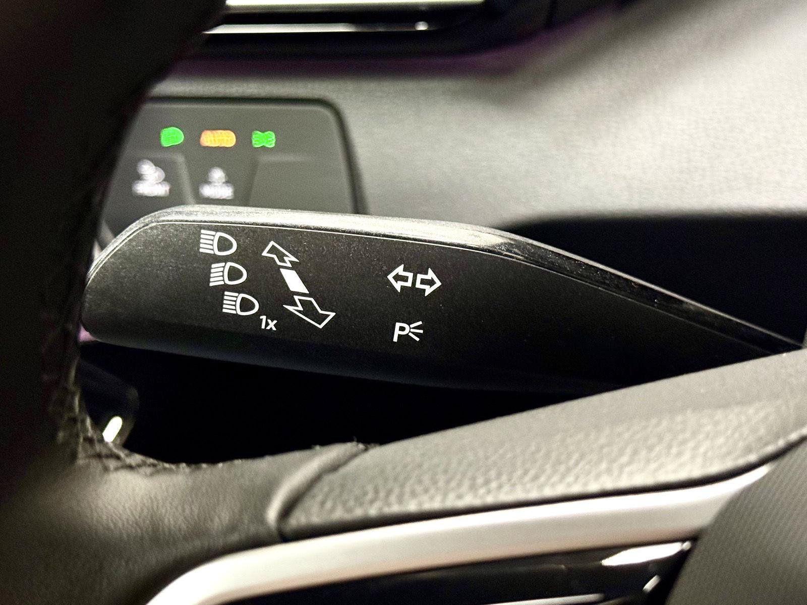 Used 2023 Volkswagen ID.4 S RWD image 19