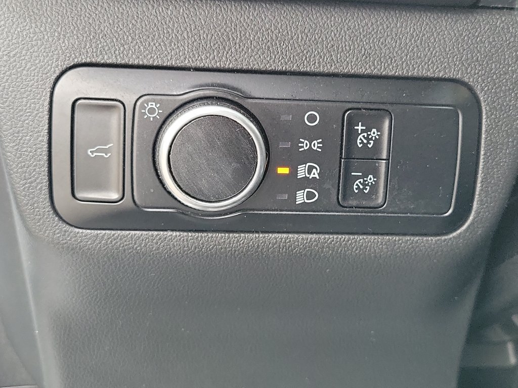 Used 2023 Ford Escape ST-Line w/ Tech Pack #1 FWD image 28