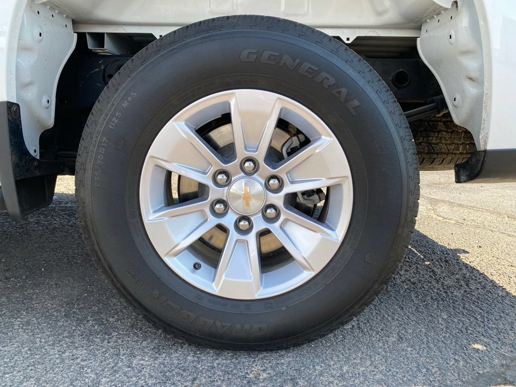 Used 2025 Chevrolet Silverado 1500 W/T RWD image 17