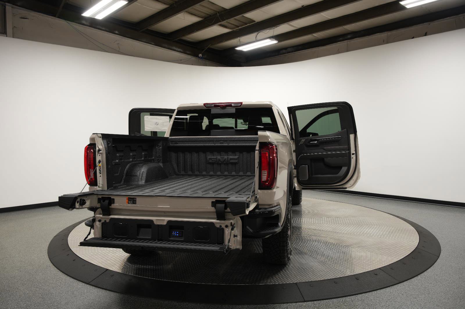 New 2026 GMC Sierra 1500 AT4X AWD/4WD image 12