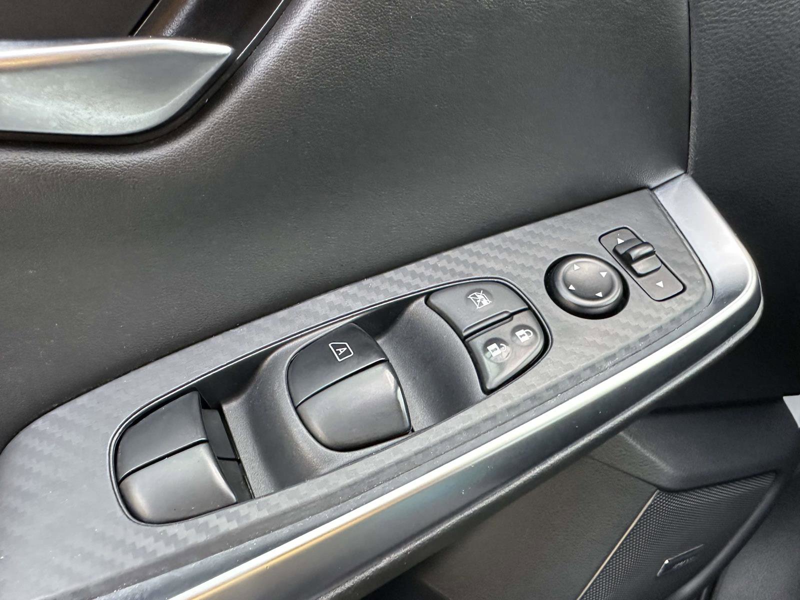 Used 2024 Nissan Sentra SR w/ SR Premium Package image 31