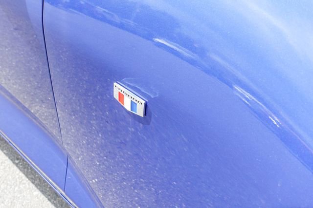 Used 2021 Chevrolet Camaro LT w/ RS Package image 6