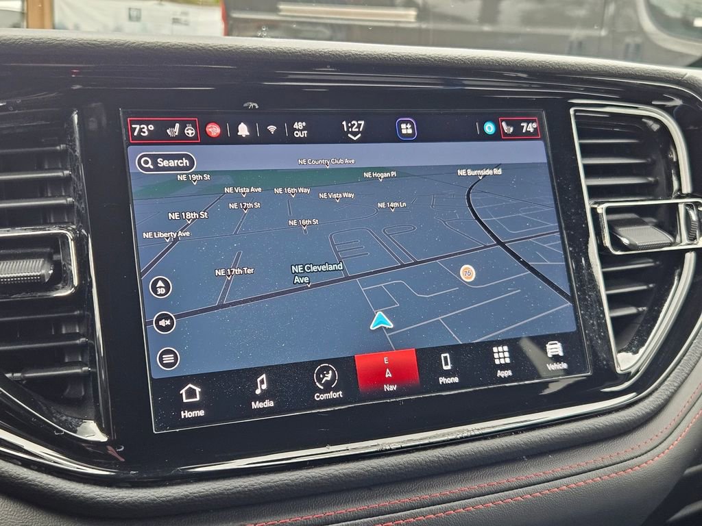 Certified 2025 Dodge Durango GT w/ Blacktop Package AWD/4WD image 24