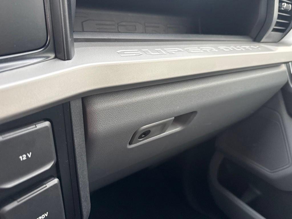 Used 2025 Ford F250 XL w/ STX Appearance Package AWD/4WD image 33