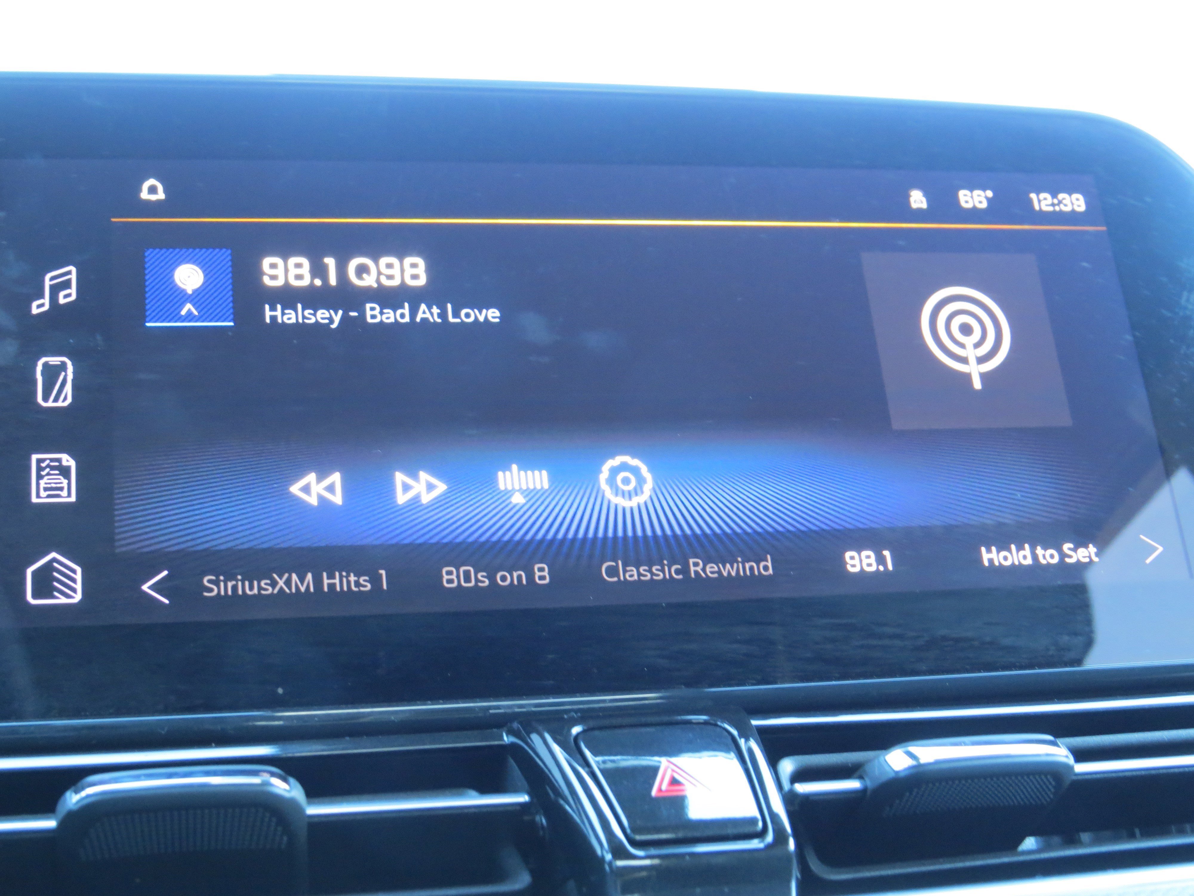 Used 2024 Chevrolet TrailBlazer ACTIV w/ Driver Confidence Package image 26