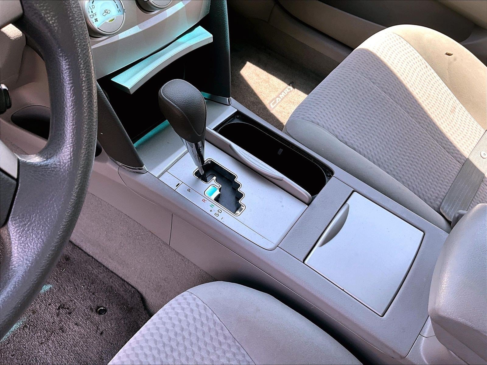 Used 2011 Toyota Camry LE w/ LE Extra-Value Pkg FWD image 17