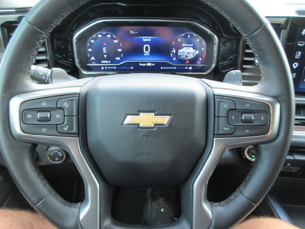 Certified 2023 Chevrolet Silverado 1500 LT w/ Leather Package AWD/4WD image 26