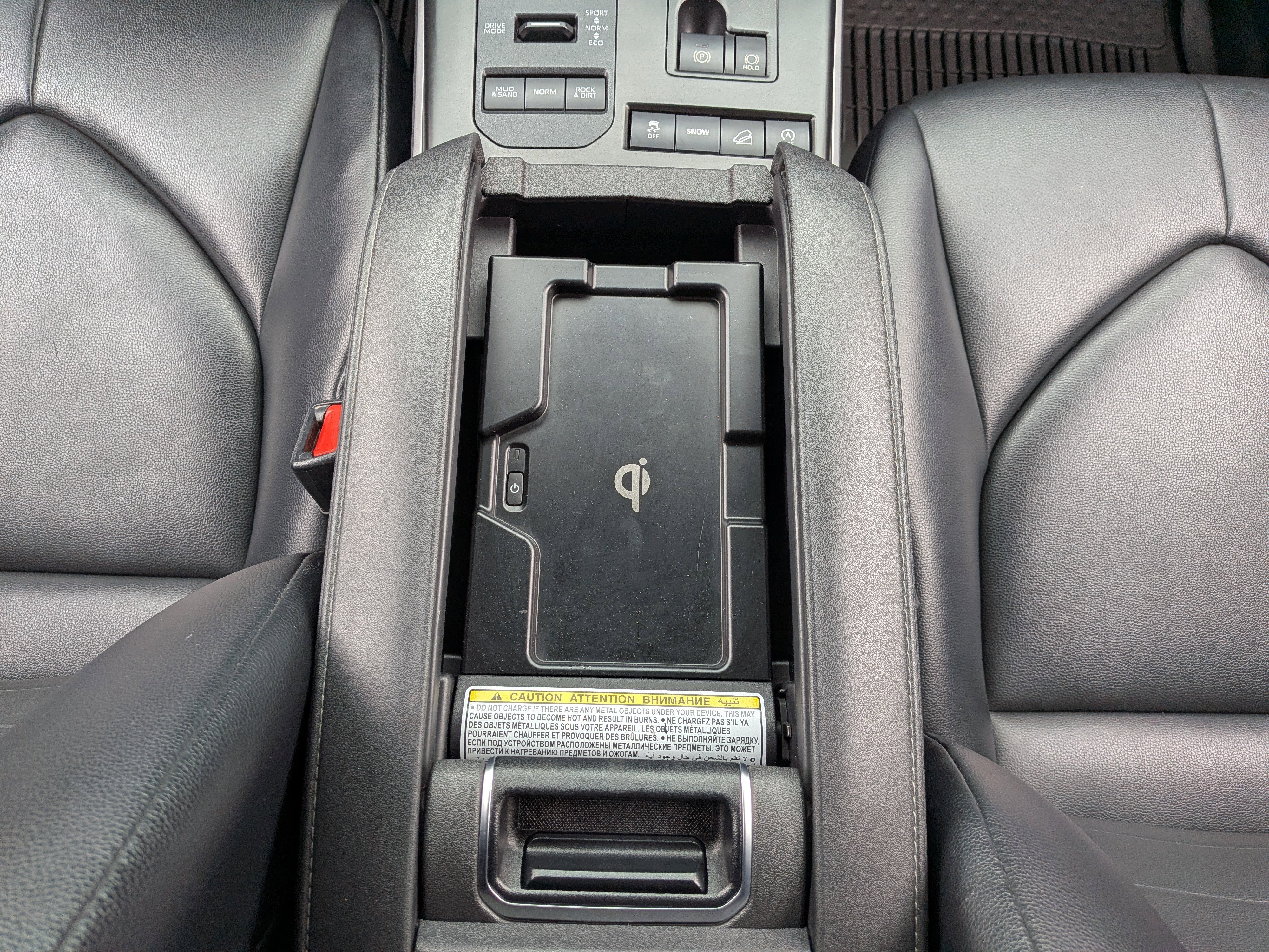 Used 2021 Toyota Highlander XLE image 34