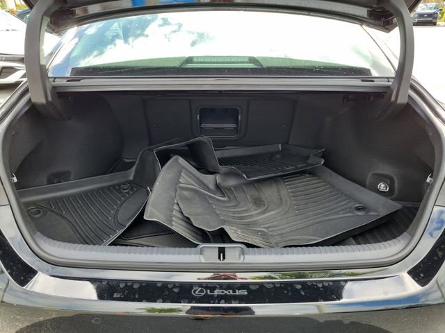 Used 2024 Lexus ES 350 w/ Premium Package FWD image 9