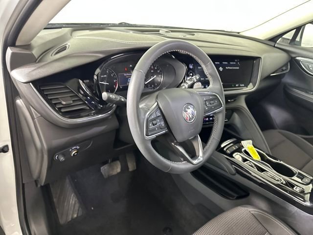 Used 2022 Buick Envision Preferred FWD image 13