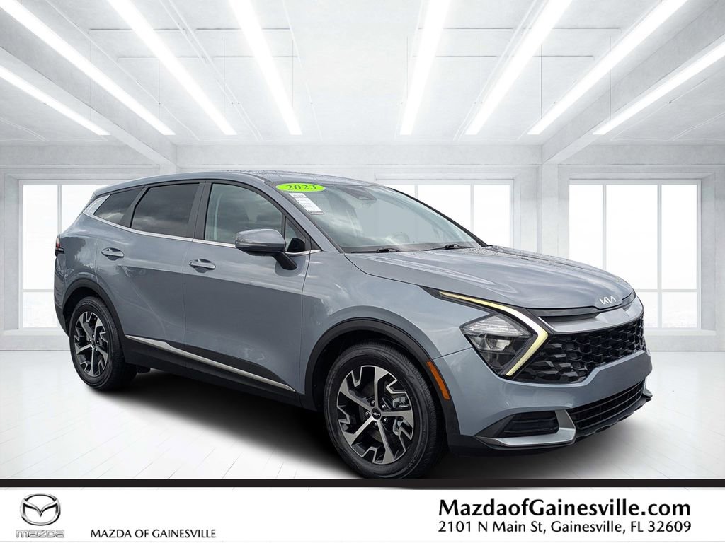 Used 2023 Kia Sportage EX image 1