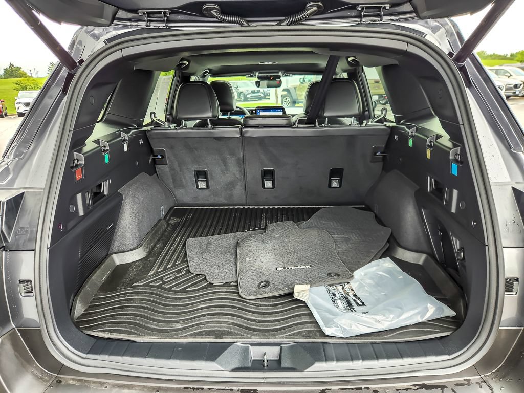 Certified 2026 Subaru Outback Limited XT AWD/4WD image 18
