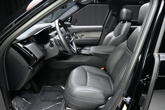 Used 2025 Land Rover Range Rover Sport SE AWD/4WD image 43