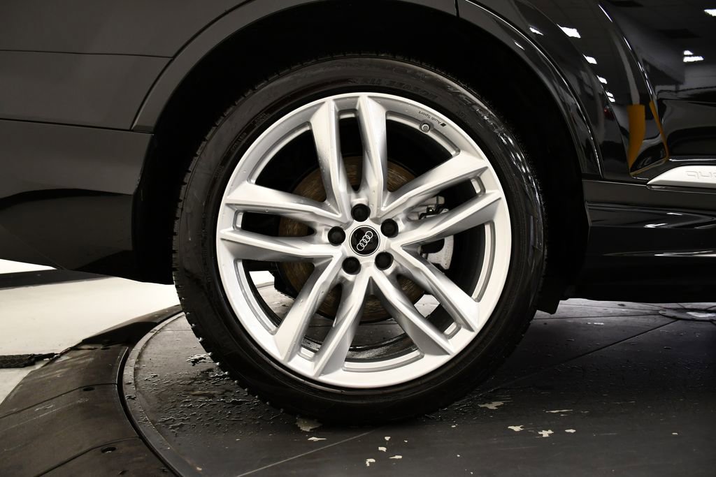 New 2025 Audi Q7 3.0T Premium Plus image 15