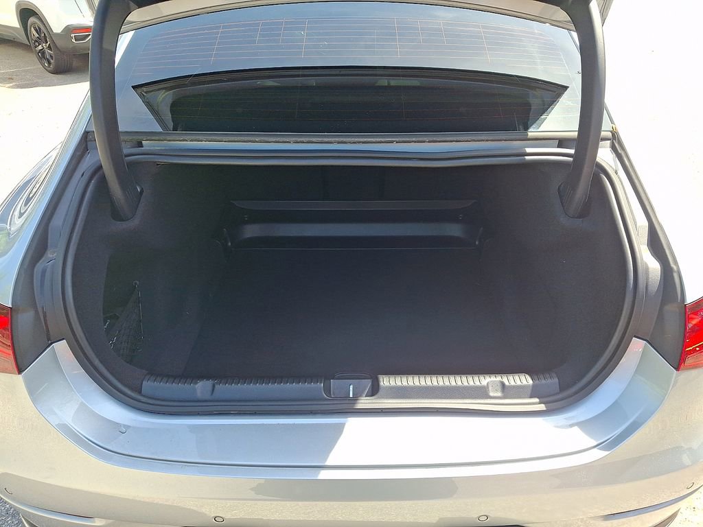 Used 2023 Mercedes-Benz EQE 500 4MATIC Sedan w/ Digital Light Package image 29