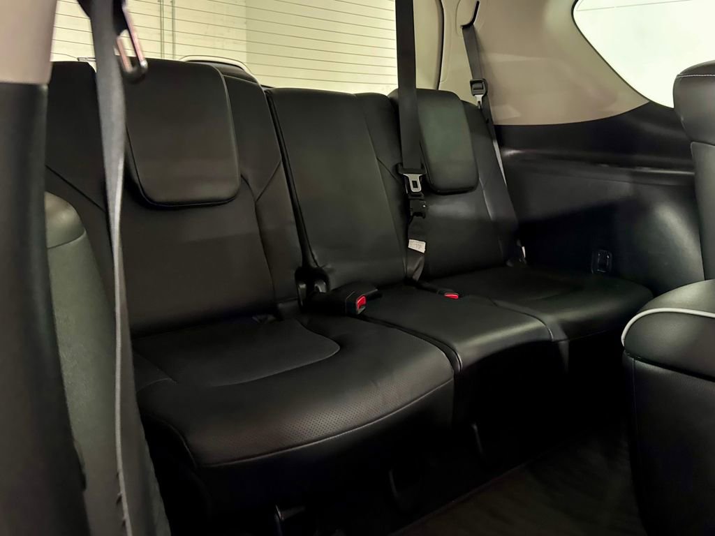 Used 2021 INFINITI QX80 Premium Select w/ All-Season Package image 32