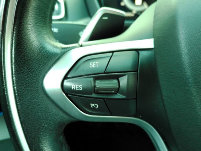 Used 2015 BMW i8 image 32