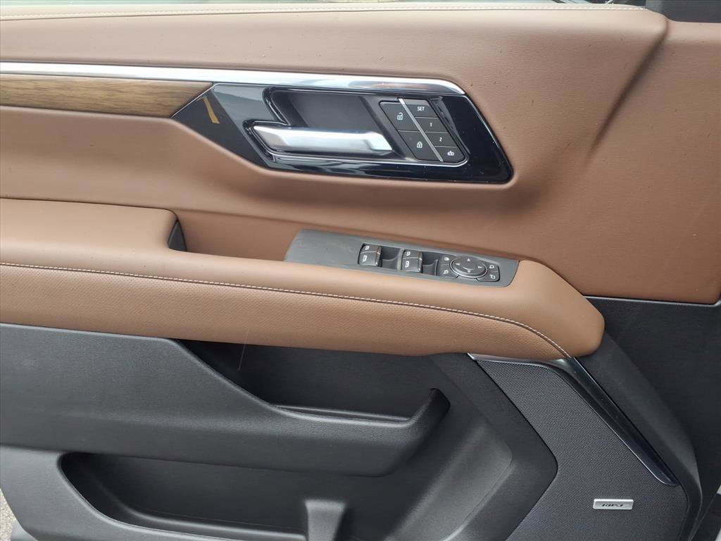 New 2026 Chevrolet Tahoe High Country image 10