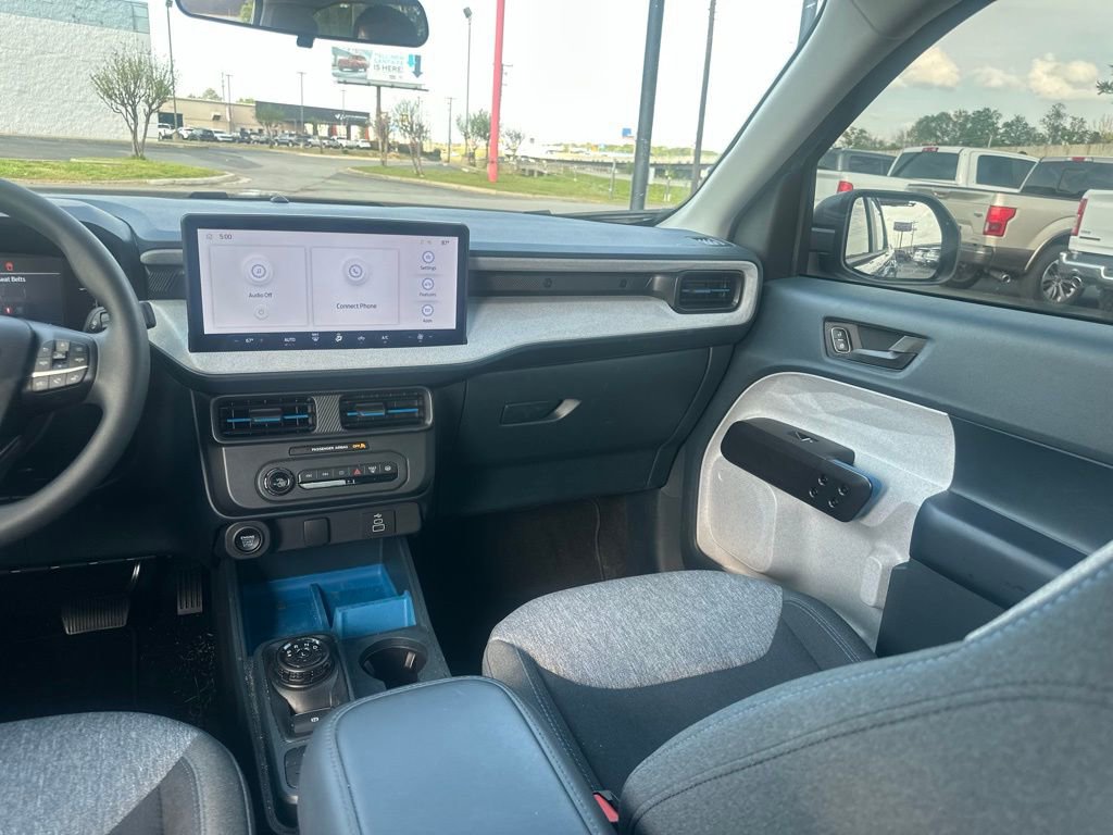 Used 2025 Ford Maverick XLT w/ Equipment Group 302A image 19