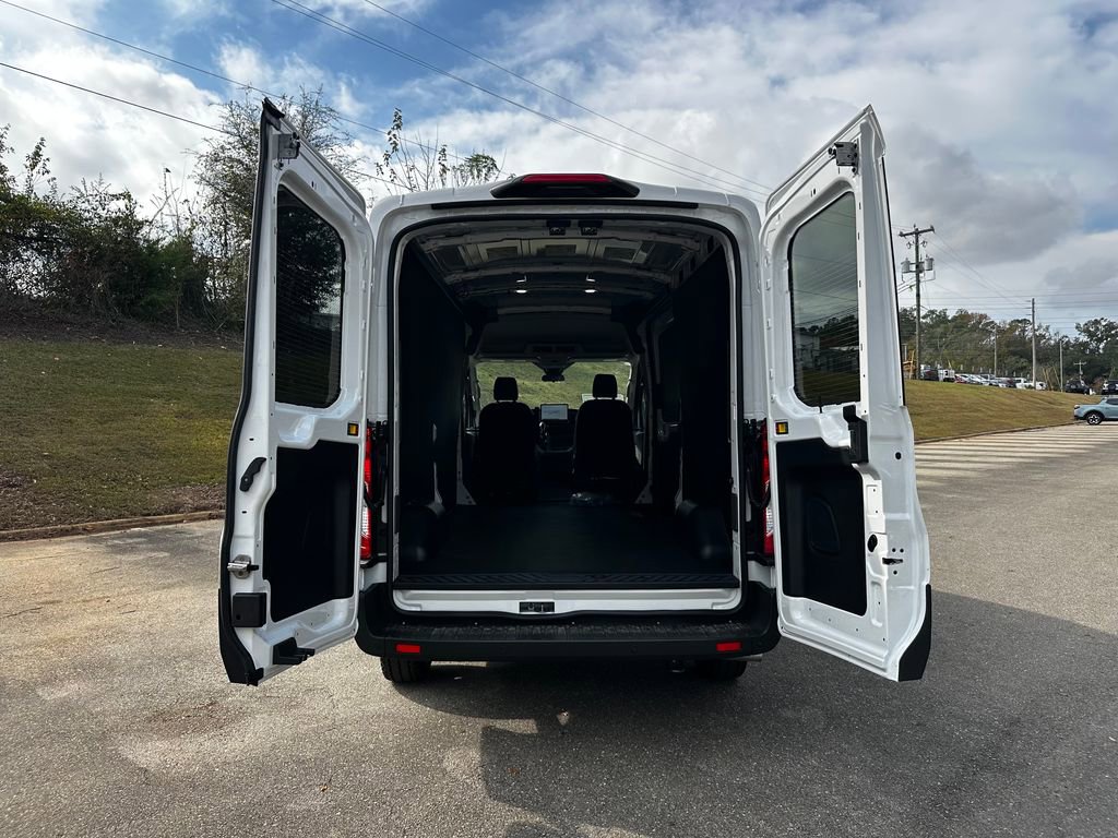 New 2026 Ford Transit 250 148 Medium Roof w/ Load Area Protection Package image 39