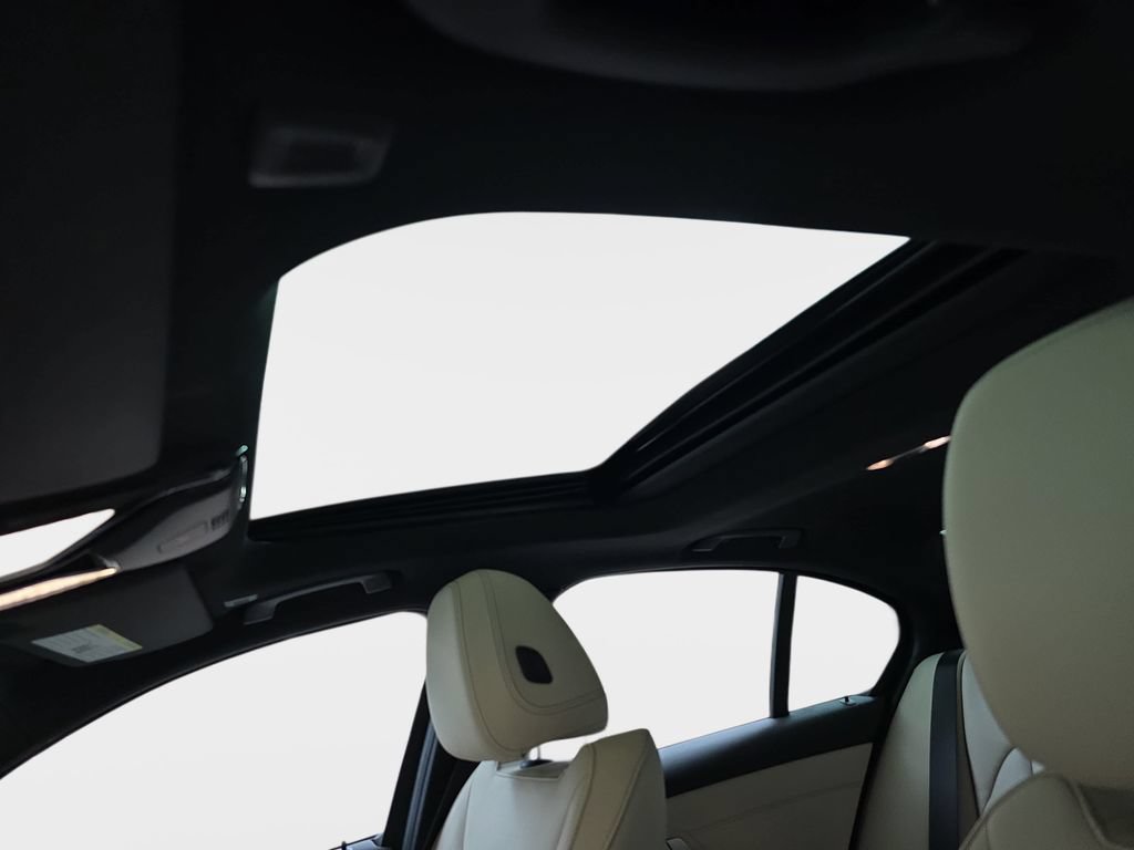 Used 2022 BMW M340i w/ Premium Package RWD image 31