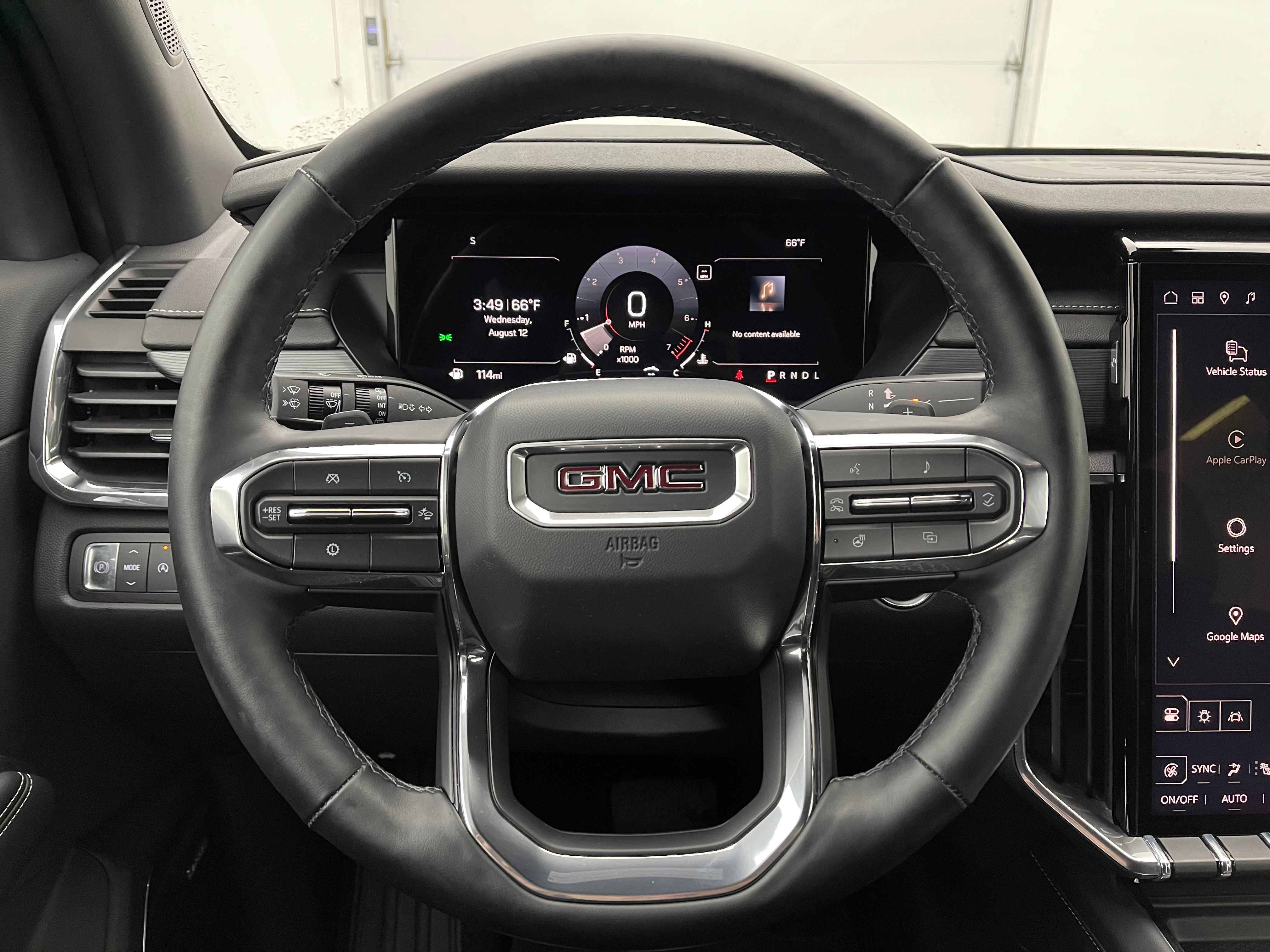 Used 2025 GMC Acadia Elevation FWD image 19