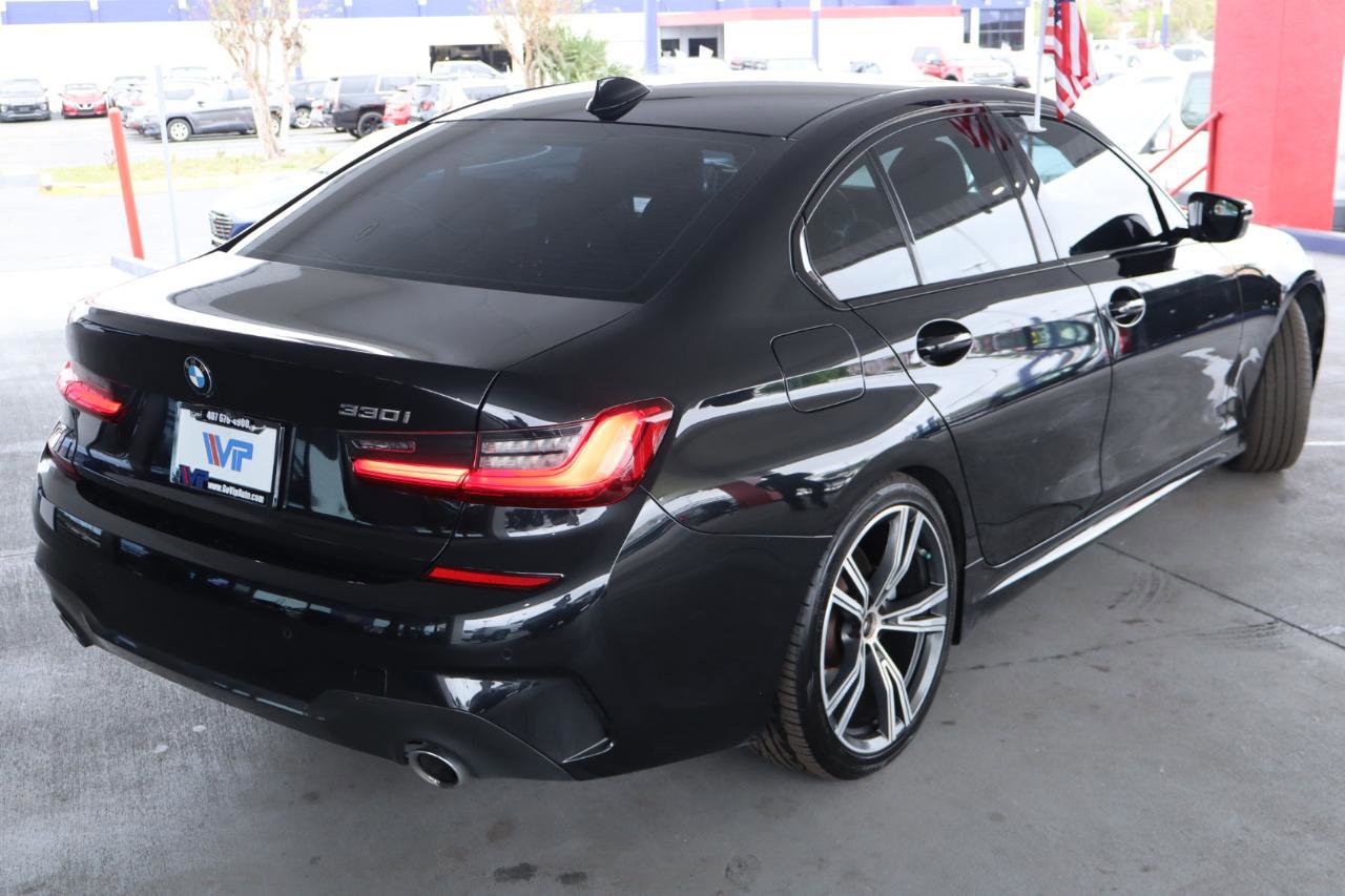 Used 2020 BMW 330i Sedan w/ M Sport Package image 5