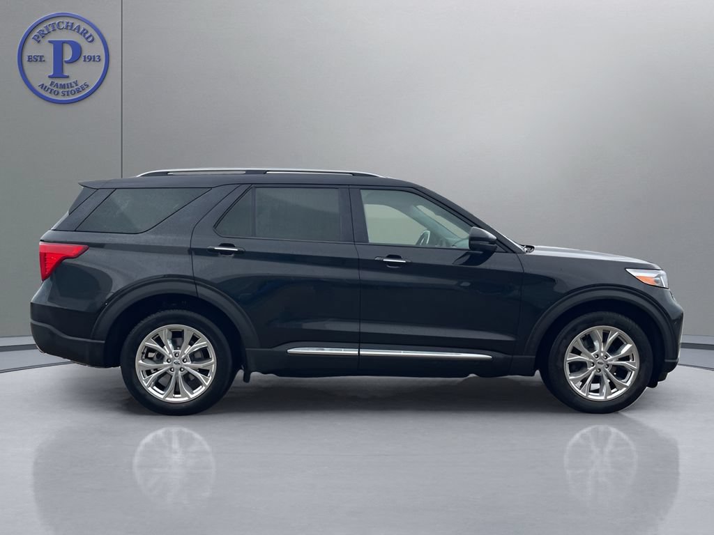 Used 2022 Ford Explorer Limited AWD/4WD image 7