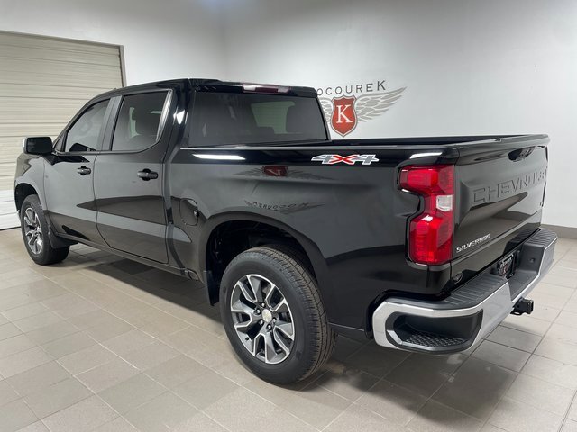 Used 2022 Chevrolet Silverado 1500 LT image 4