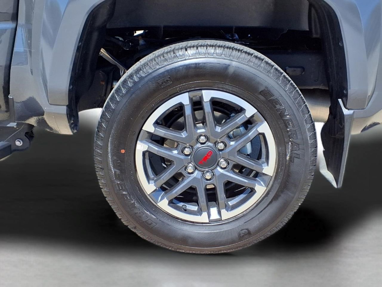 Used 2024 Toyota Tacoma TRD Sport AWD/4WD image 3