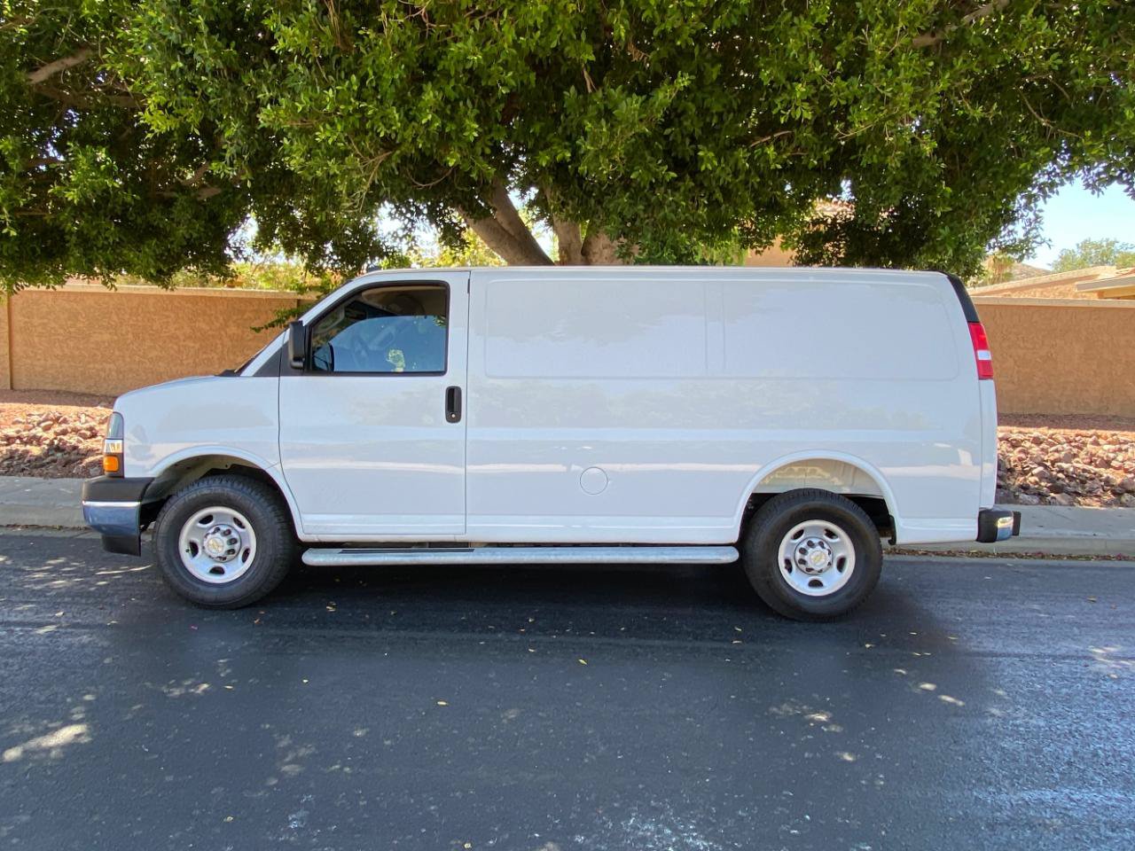 Used 2025 Chevrolet Express 2500 w/ Driver Convenience Package RWD image 54