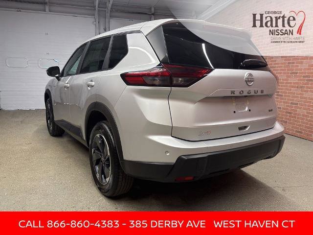 Certified 2025 Nissan Rogue SV image 4