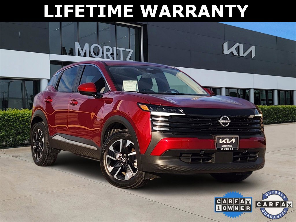 Used 2025 Nissan Kicks SV image 1