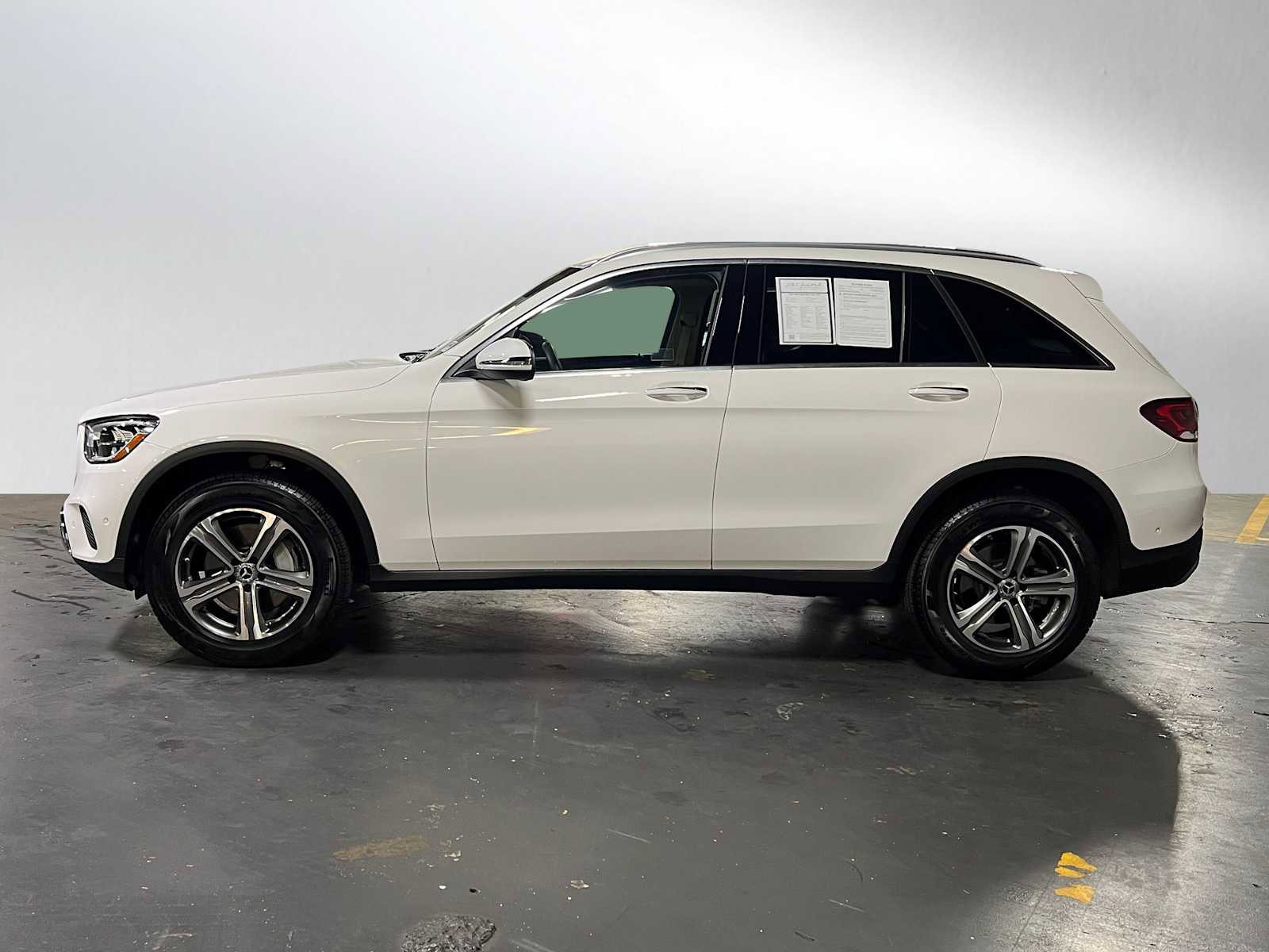 Used 2022 Mercedes-Benz GLC 300 4MATIC image 6