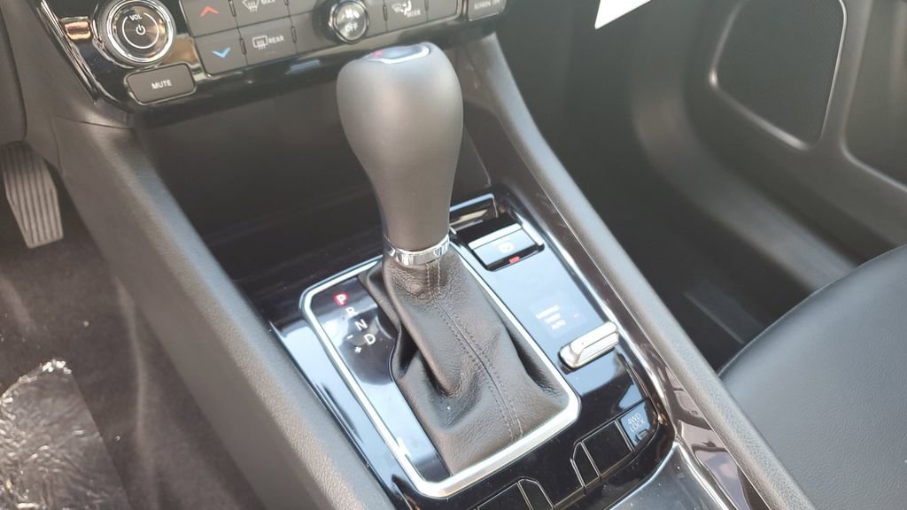 New 2026 Jeep Compass Latitude image 27